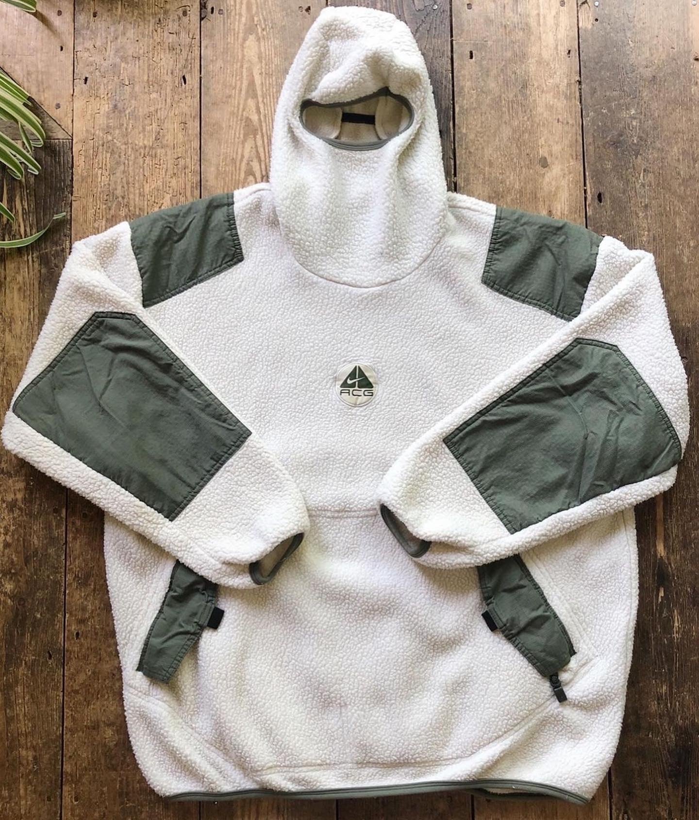 Vintage Nike ACG Ninja Fleece Cream Preorder Link