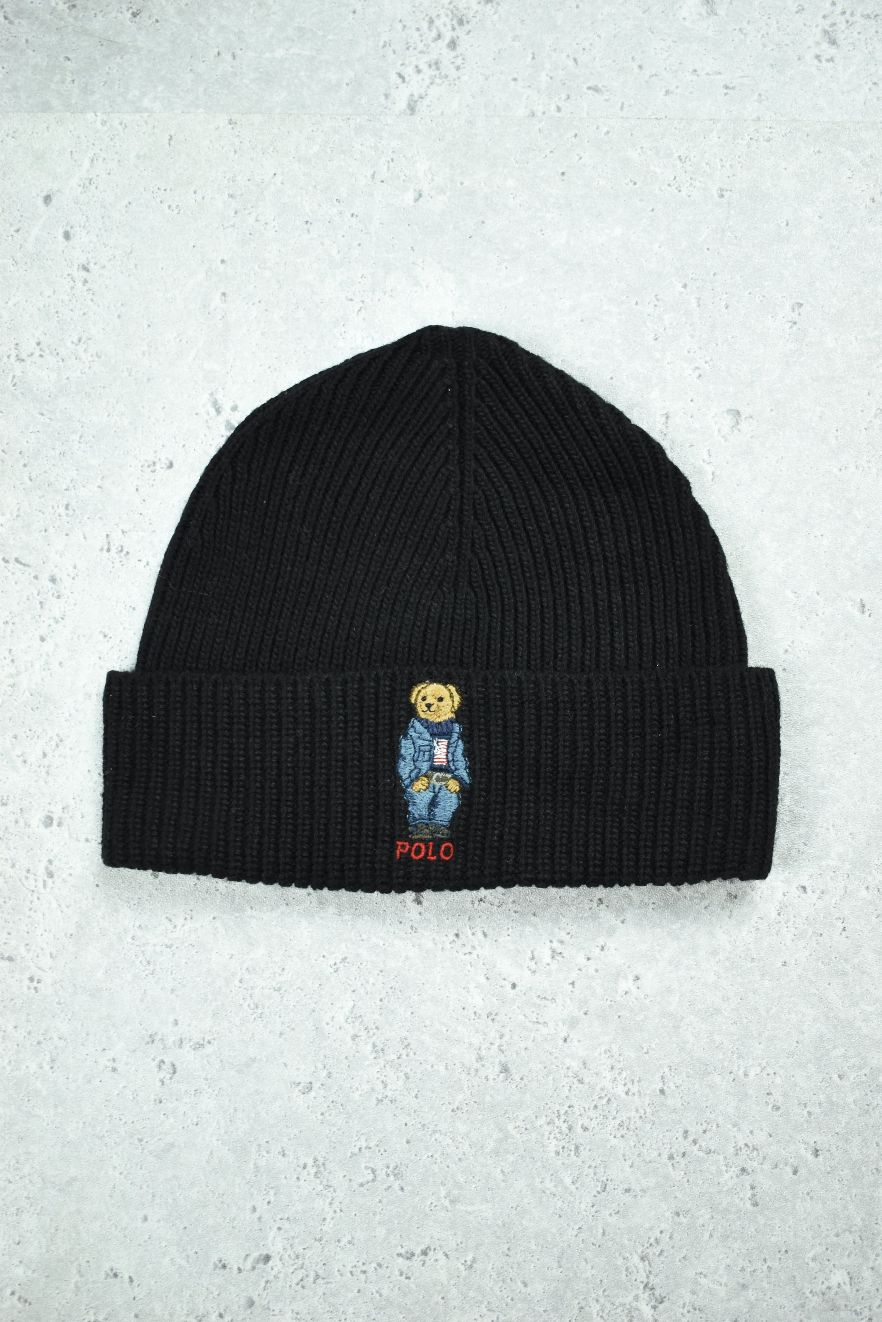 Black polo bear clearance beanie