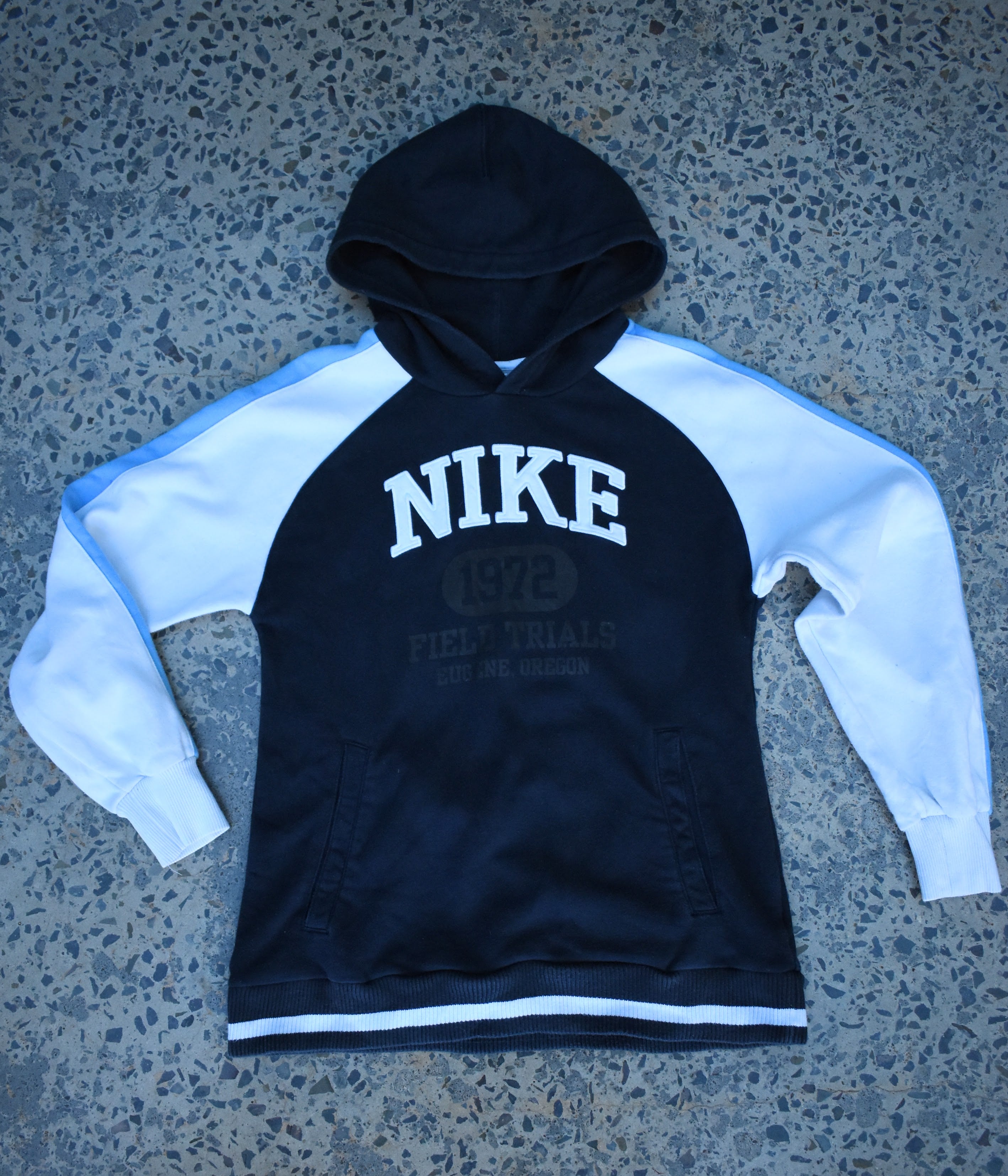 Vintage Nike Clothing Sweatshirts Hoodies T shirts and more