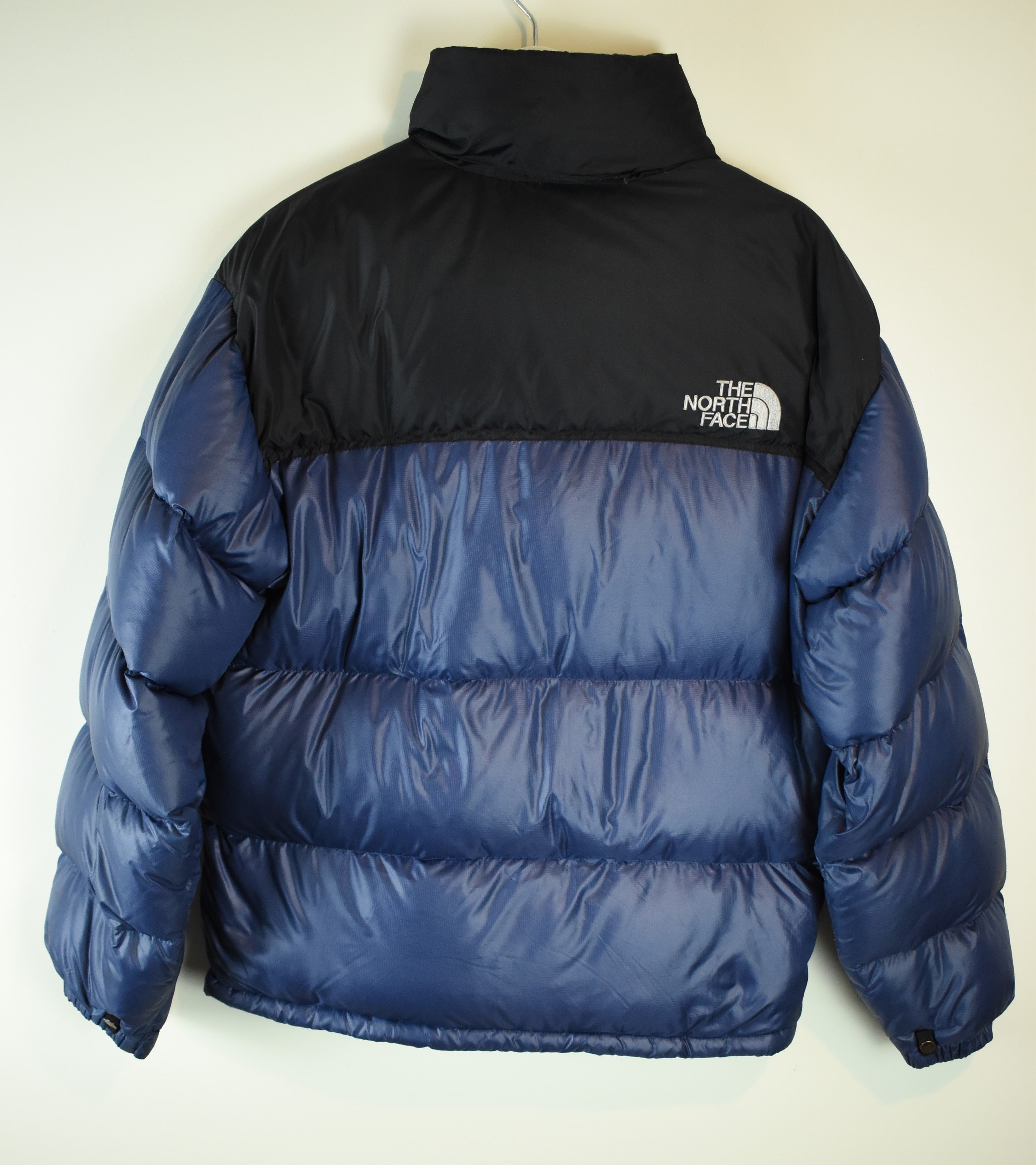 Vintage The North Face 700 Nuptse Puffer Jacket Blue - Large | Vintage Clothing