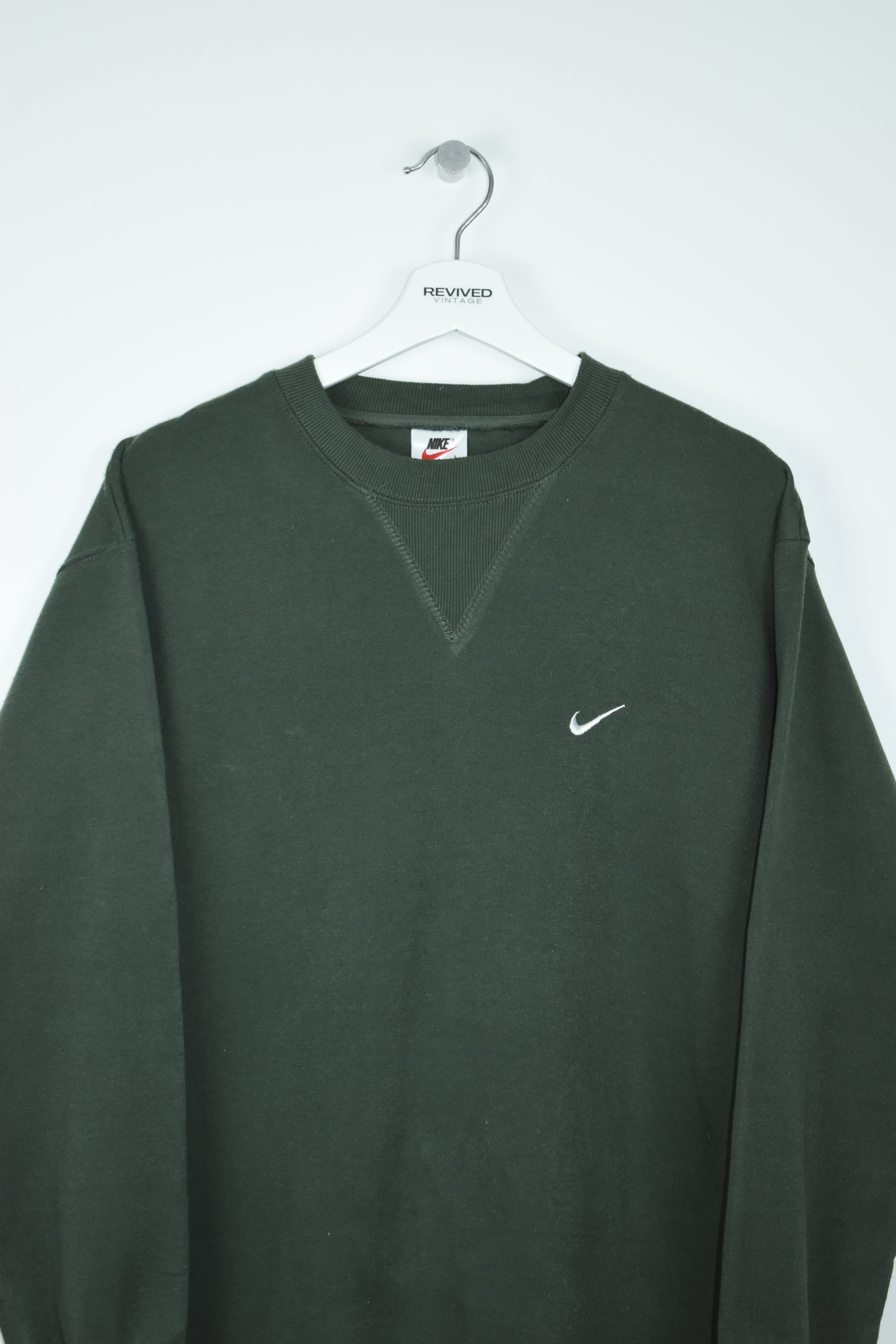 Nike small sales logo sweatshirt