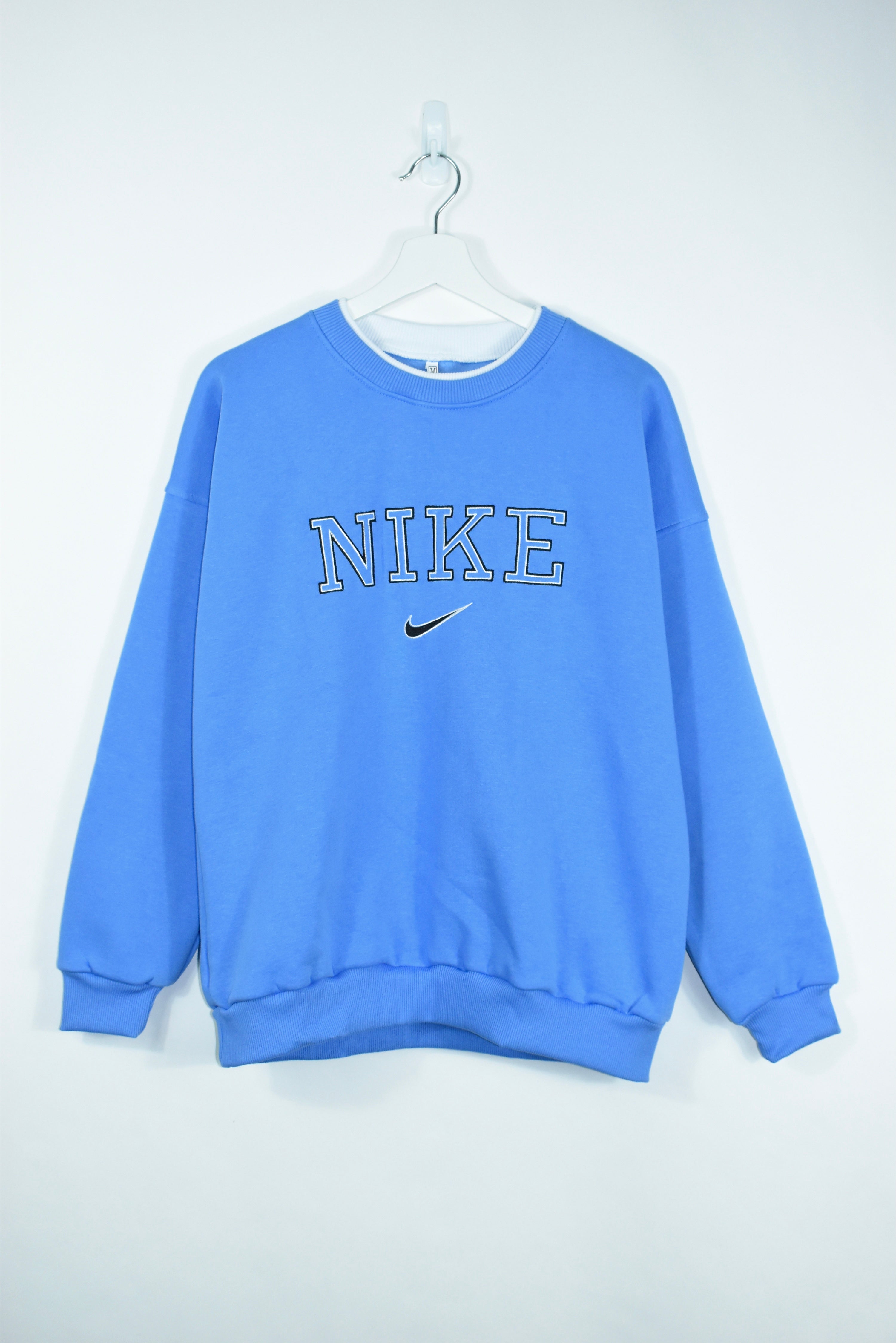 Nike baby blue online vintage sweatshirt