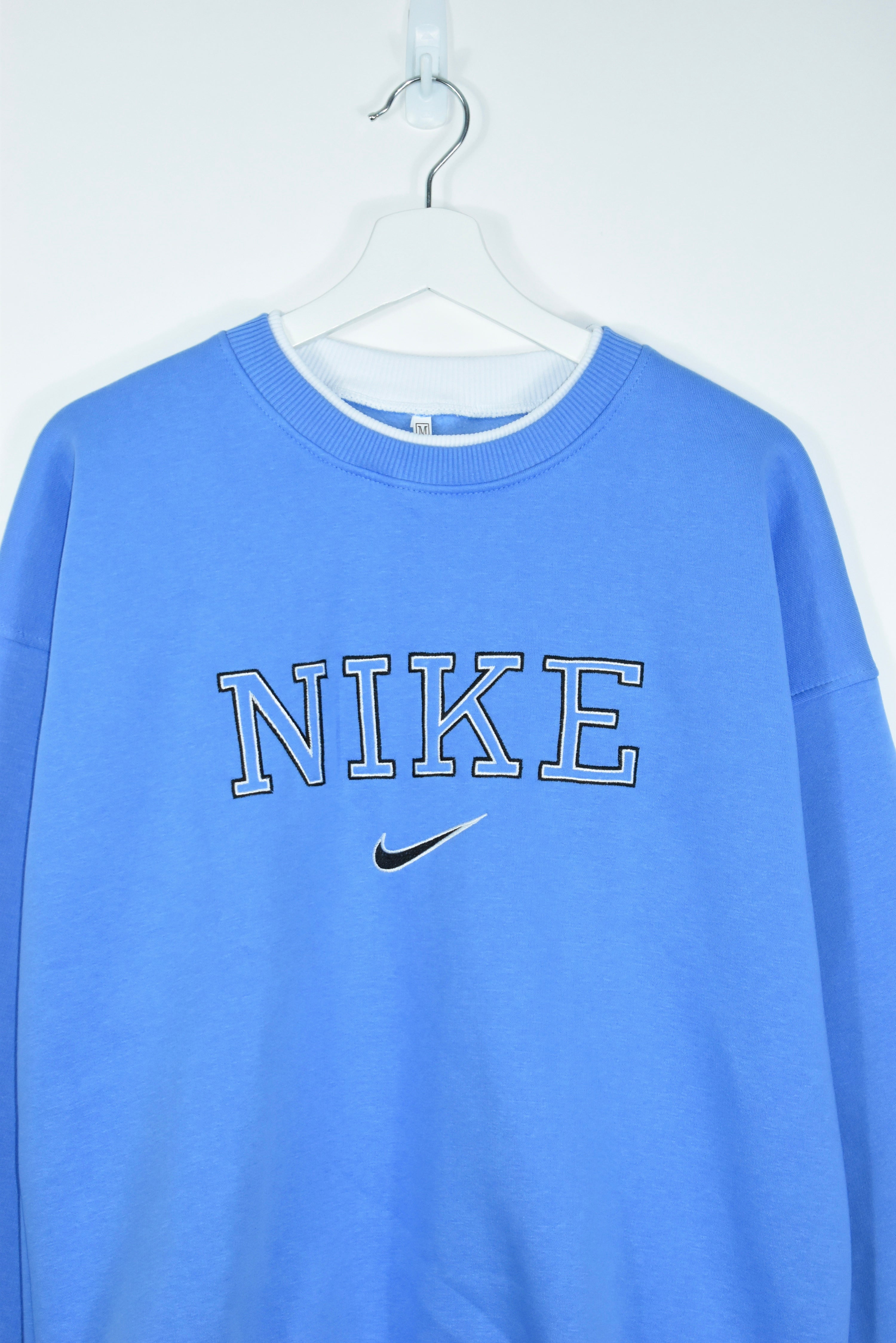 Vintage nike sweater online baby blue